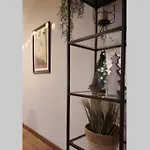 Le 68b Apartment *